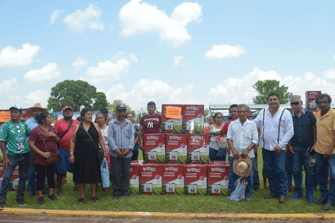 Entrega de 500 unidades de fumigadoras eléctricas