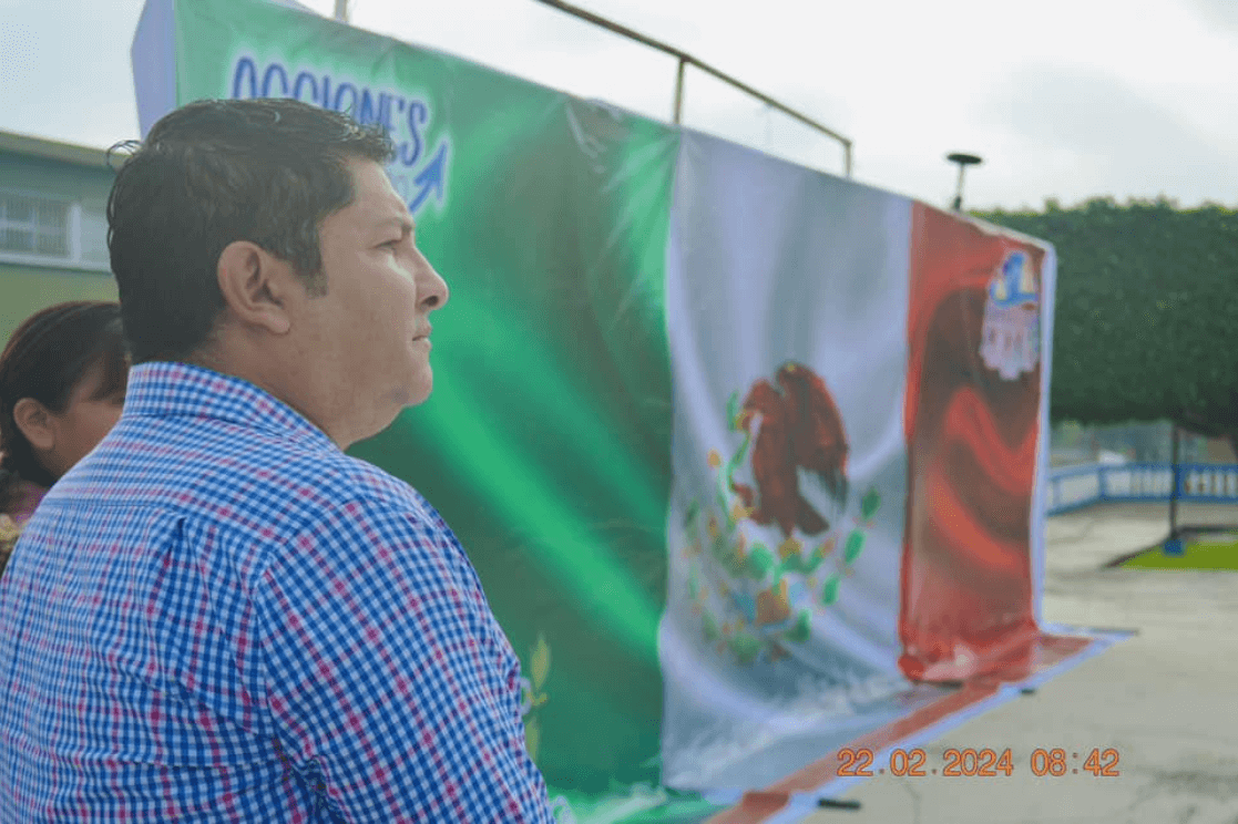 Ceremonia cívica en conmemoración al Día de la Bandera de México