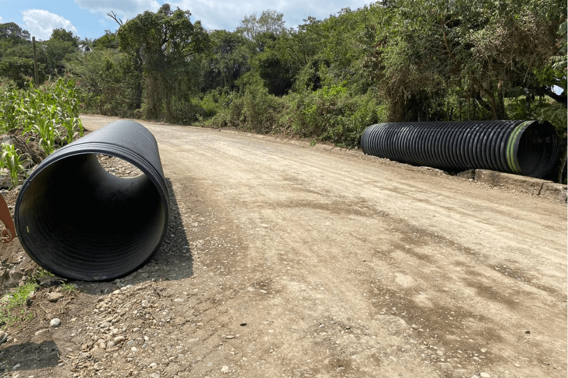 Reconstrucción y rehabilitación con pavimento asfáltico de la carretera  Metlaltoyuca - Las Balsas